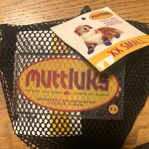 Muttluks fleece lined dog boots Xx small
